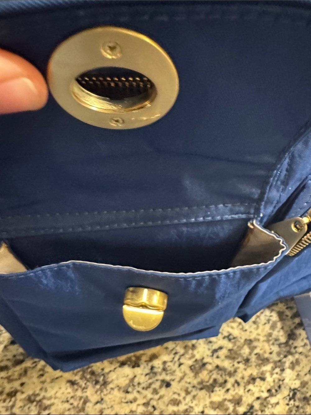 🆕 Baggallini Tulum Tote with Gold Hardware. Perfect Condition. Like New!🔥 - Picture 5 of 12
